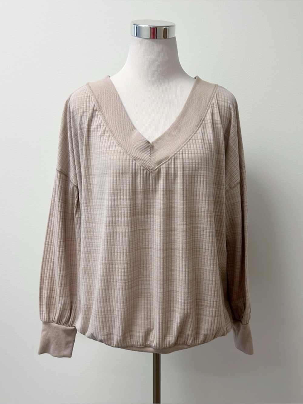 Wishlist • Long Sleeve V Neck Top